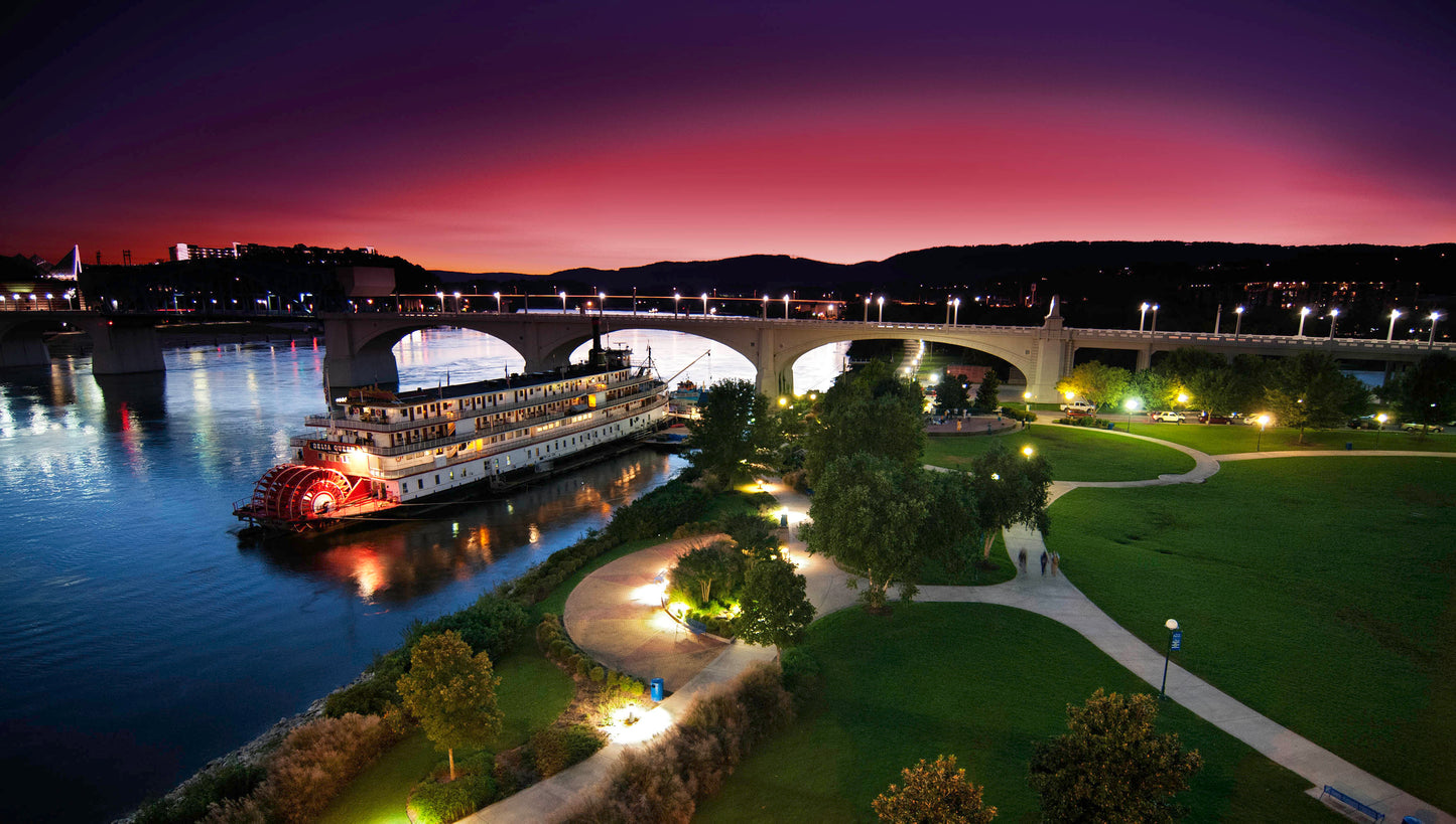 Delta Queen Riverboat in Chattanooga, TN.